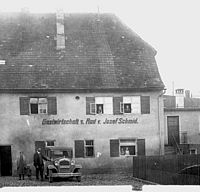Gasthaus zum Rad 1928 mit dem Wirt Josef Schmid Gasthaus zum Rad im Jahr 1928, Hotel Arthus, Aulendorf